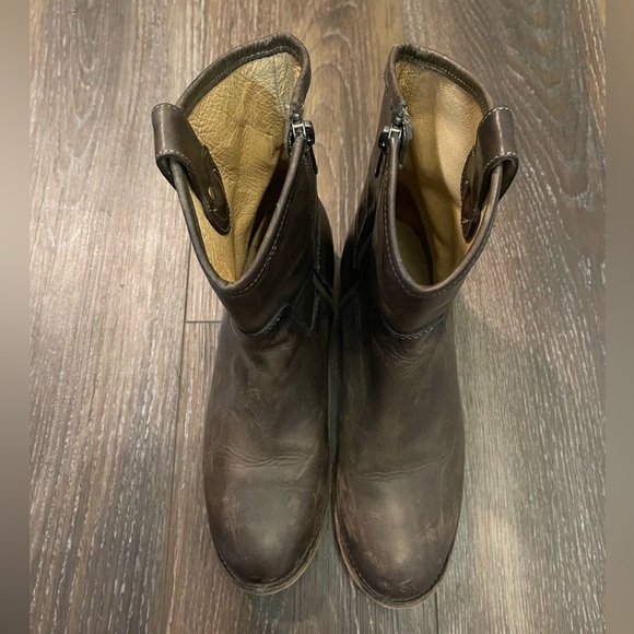 Frye boots - Picture 4 of 7